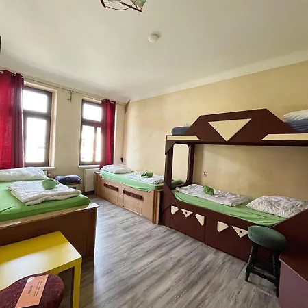 شباب هومبلانيت * لبسيا