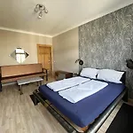 Homeplanet Хостел *
