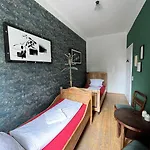 Хостел Homeplanet