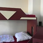 Хостел Homeplanet *
