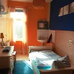 Homeplanet Хостел *