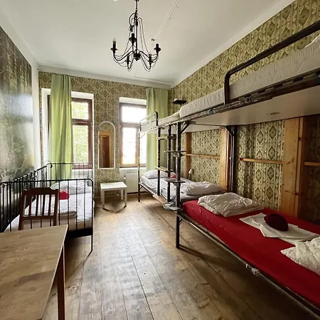 Hostal Homeplanet *